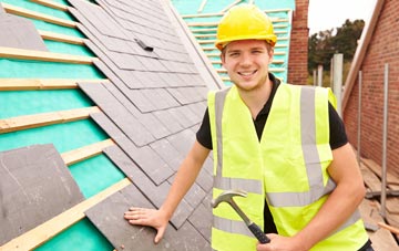 find trusted Lhanbryde roofers in Moray