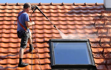 roof cleaning Lhanbryde, Moray
